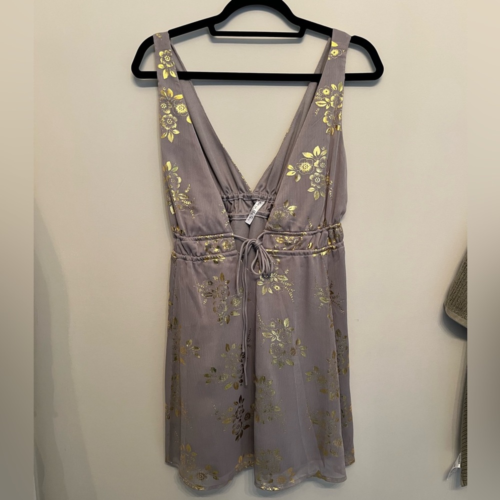 Svana Plunge A-line Dress- Lucy in the Sky